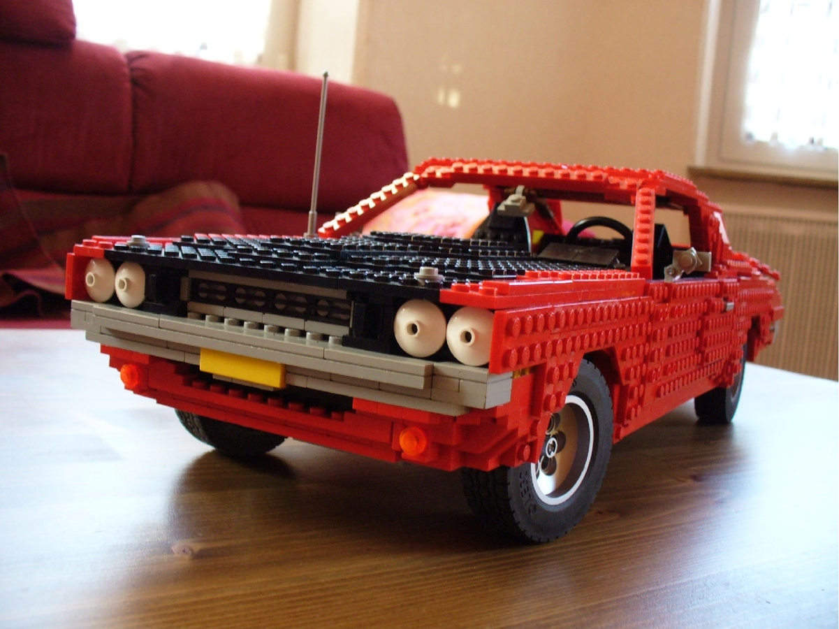 Lego technic dodge challenger