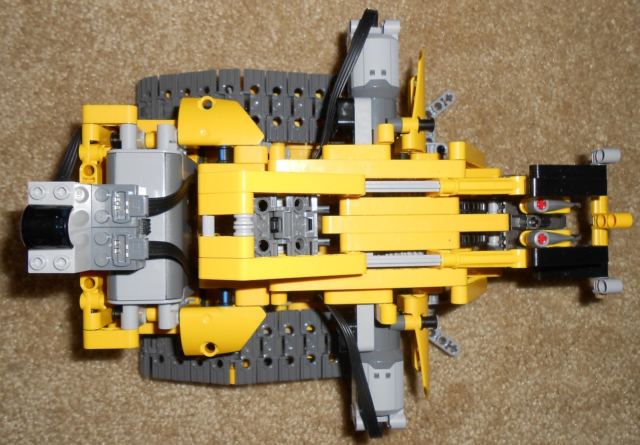 LEGO IDEAS Product Ideas RC Ball Launcher Tank Self Reloading