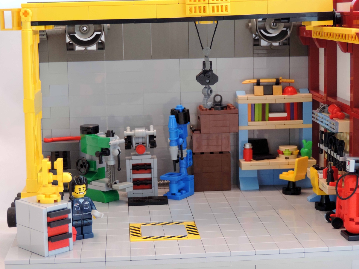 LEGO IDEAS Product Ideas Master Mechanic’s Garage