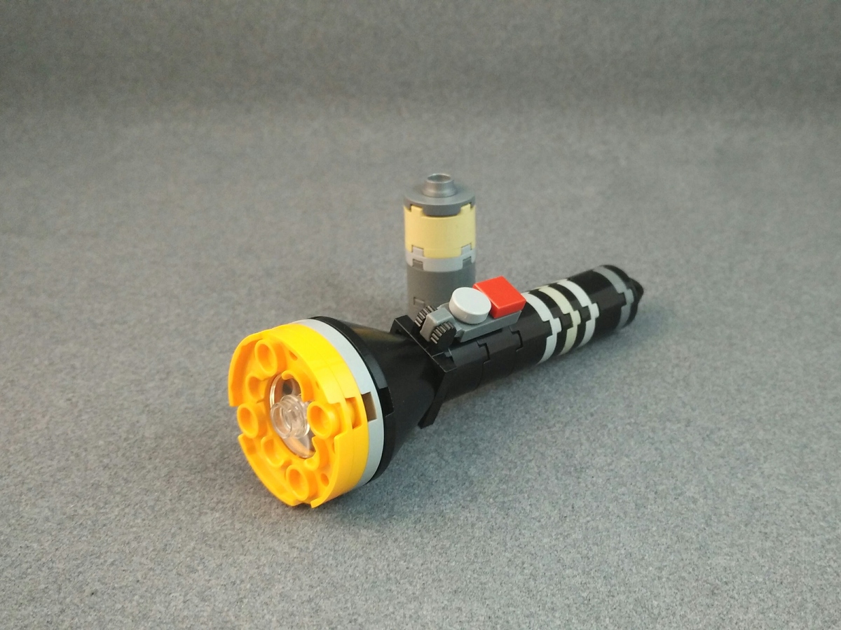 LEGO IDEAS Product Ideas Flashlight with Batteries Included