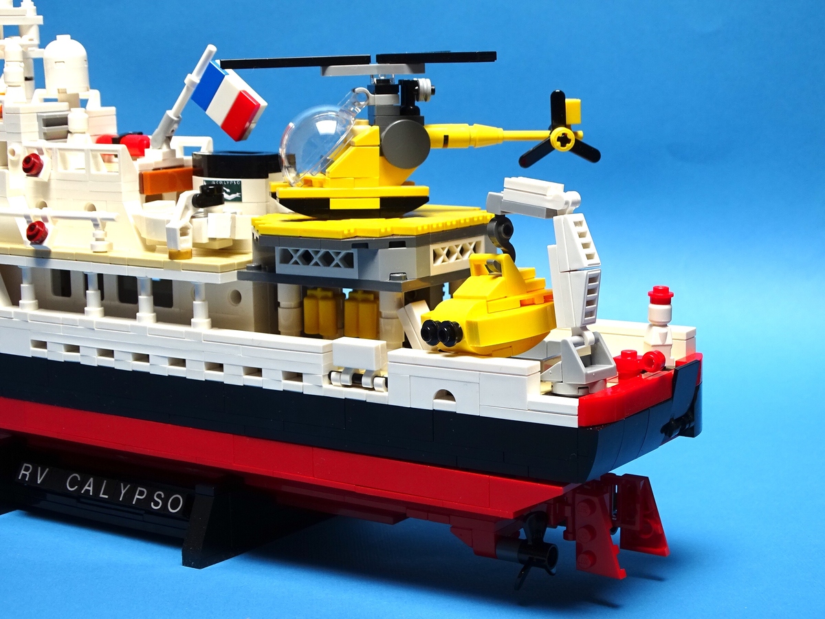 LEGO IDEAS Product Ideas RV Calypso