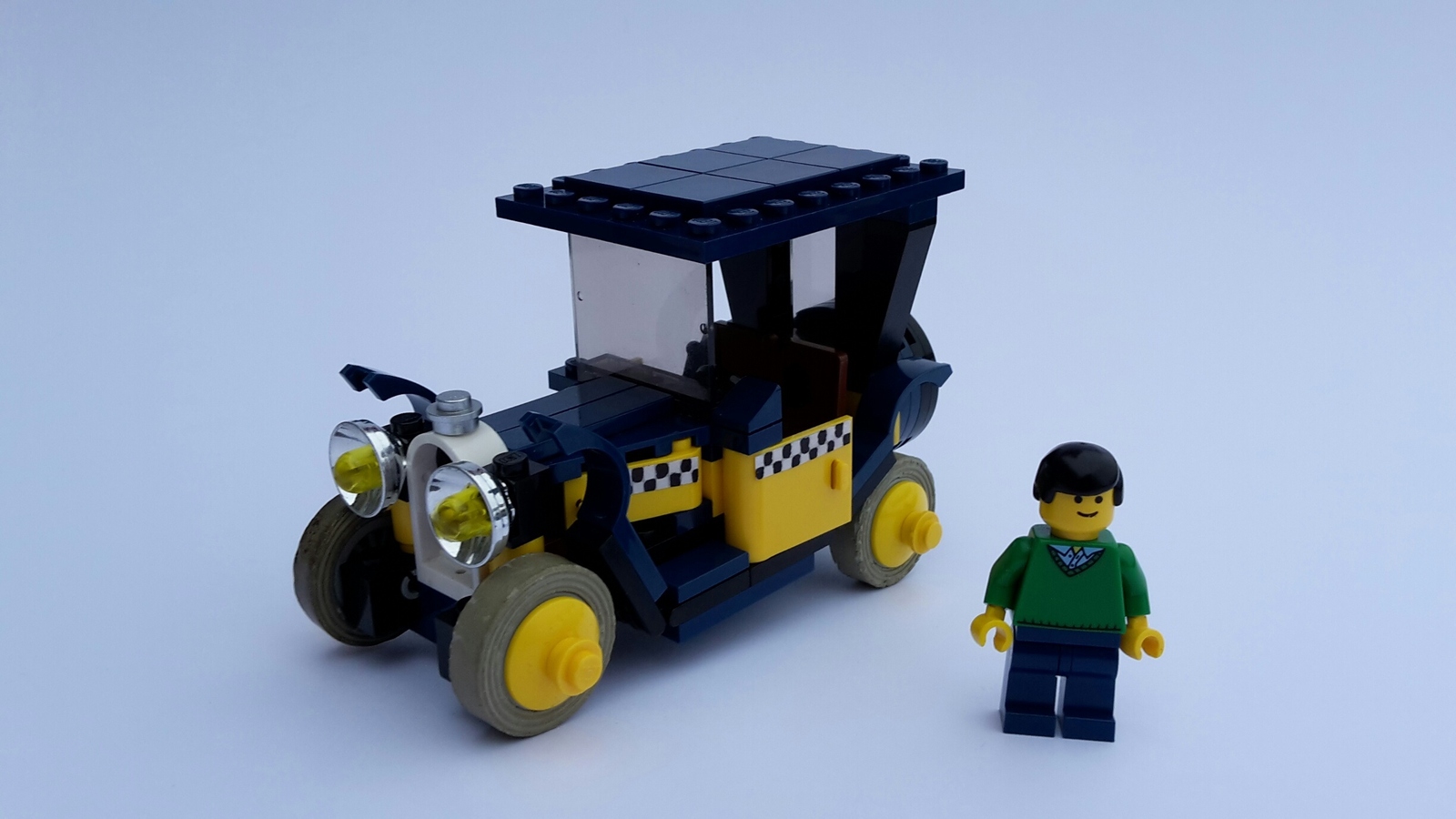 LEGO IDEAS Product Ideas The Gaston Lagaffe ´s car