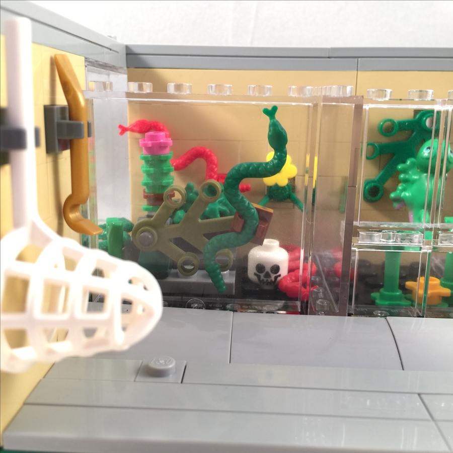 LEGO IDEAS Product Ideas Reptile Store