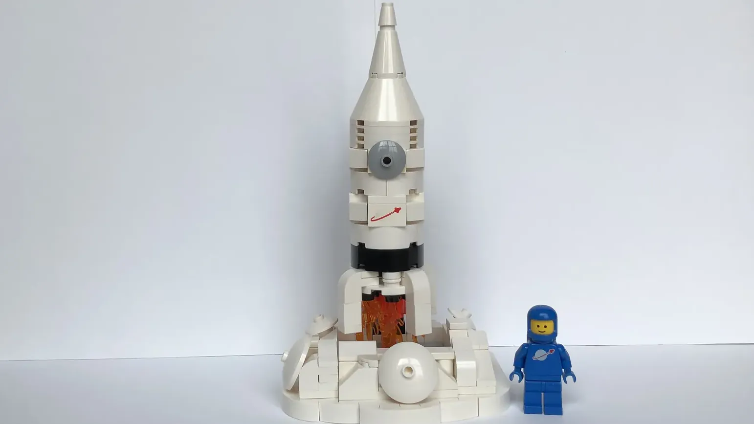 Lego cheap rocket model