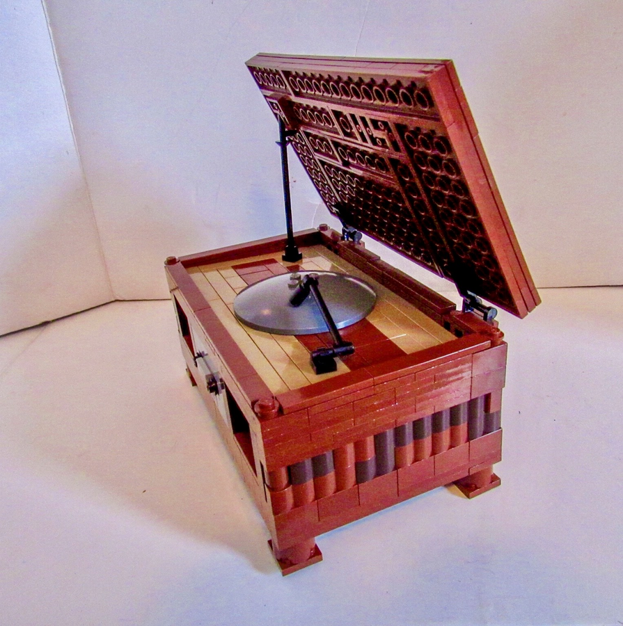 LEGO IDEAS Music to our ears! 1960's record player