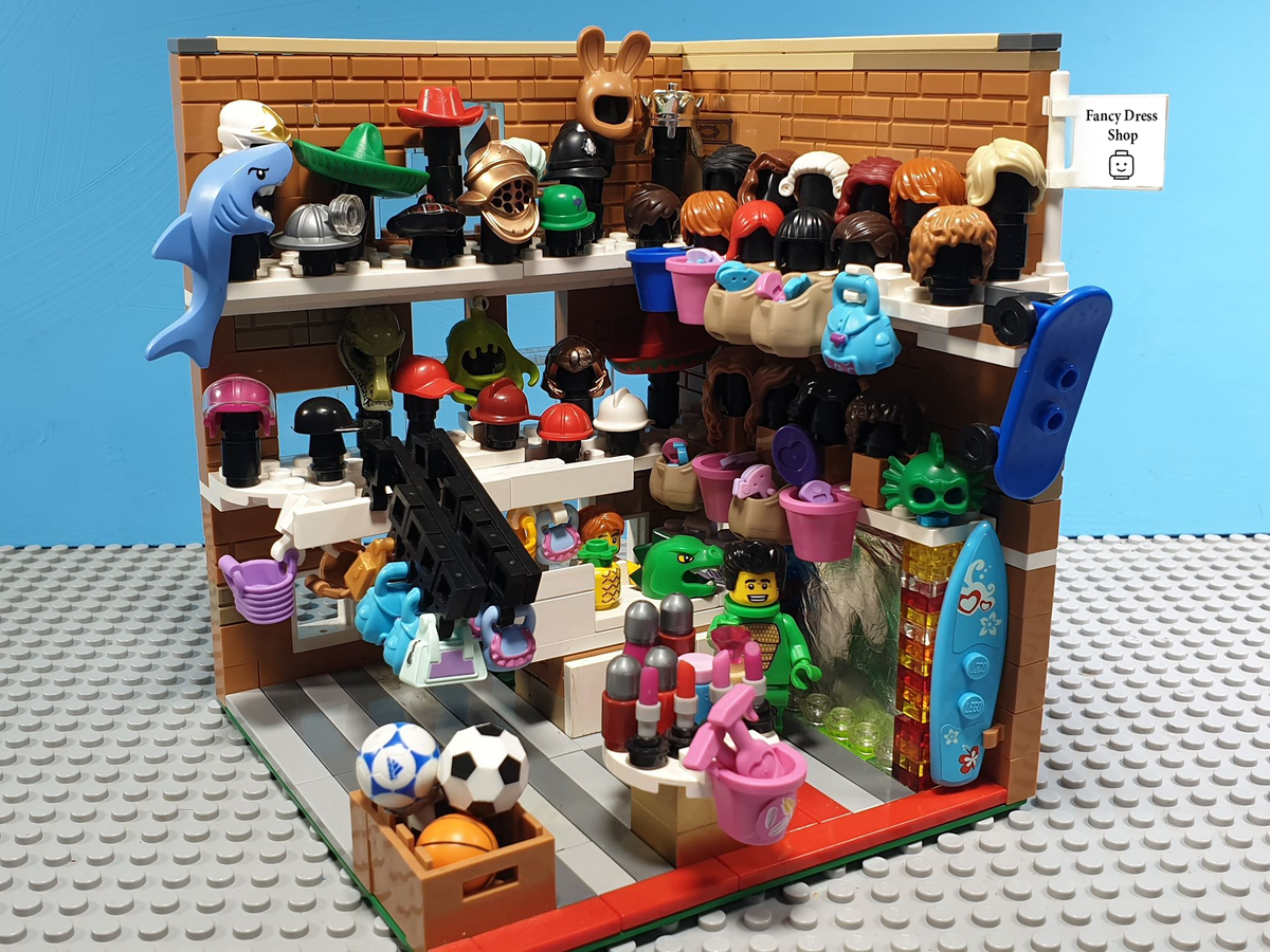 LEGO IDEAS - Help LEGO House! - Minifigure - Fancy Dress shop