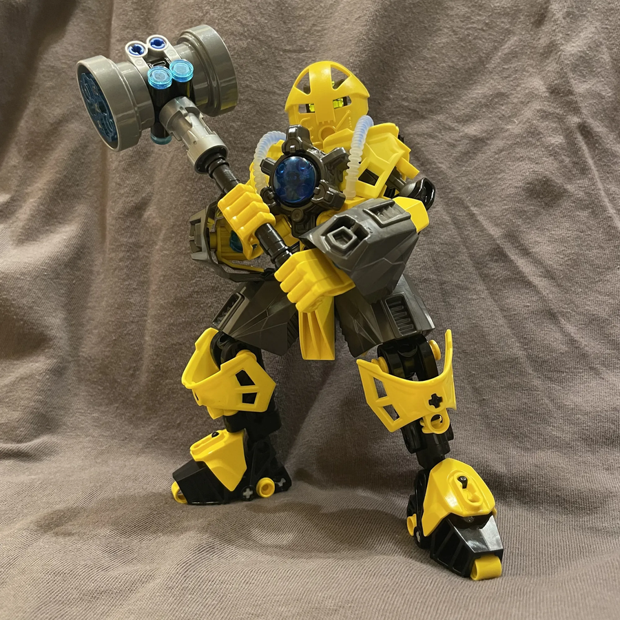 Lego bionicle hot sale yellow