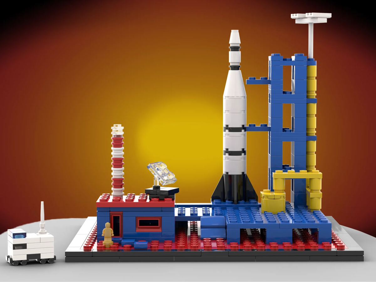 LEGO IDEAS 90th Anniversary Micro Scale Celebrations 358