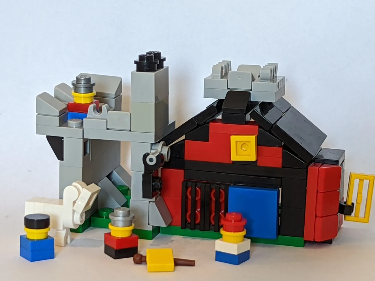 LEGO IDEAS 90th Anniversary: Castle Celebrations - LEGO 6067 - Guarded Inn