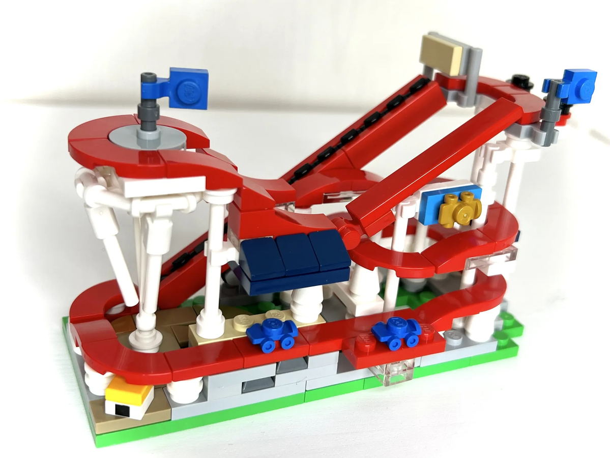 Small lego 2024 roller coaster