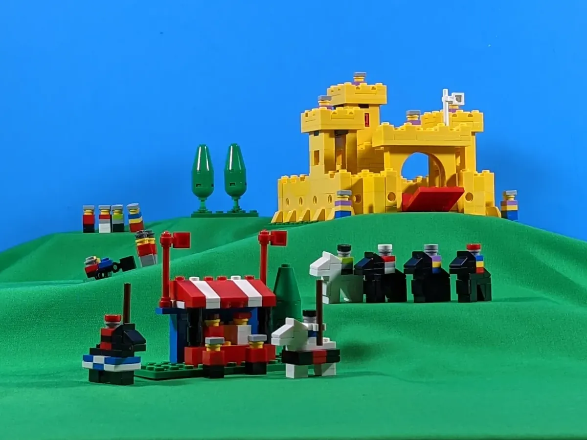 LEGO IDEAS - 90th Anniversary: Micro-Scale Celebrations! - Microscale  Yellow Castle