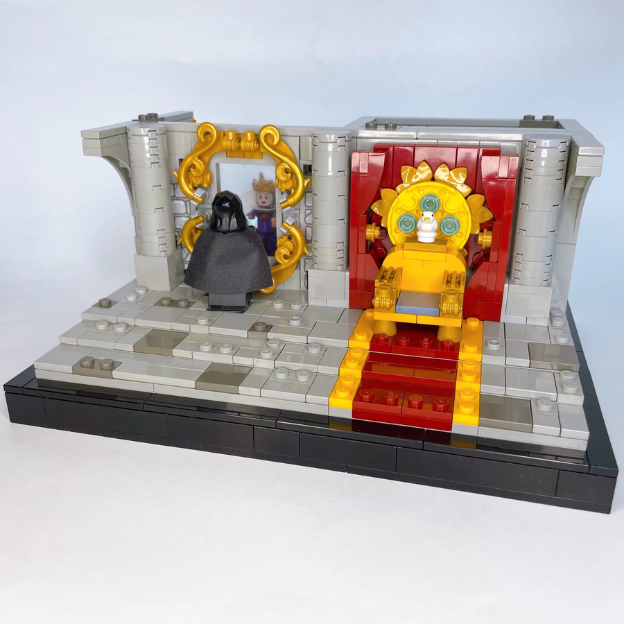 Lego evil online queen