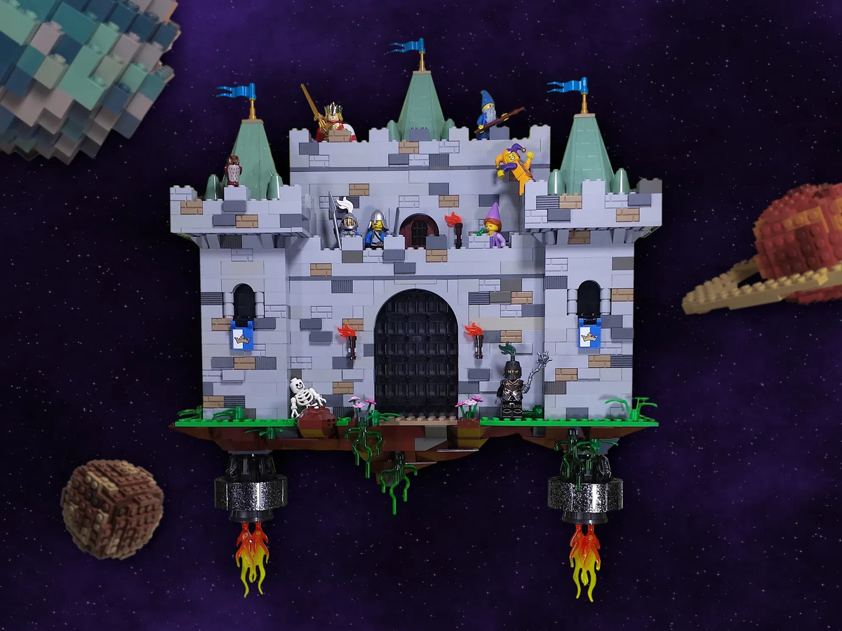 LEGO IDEAS You’re the final piece! Space Castle Rocket