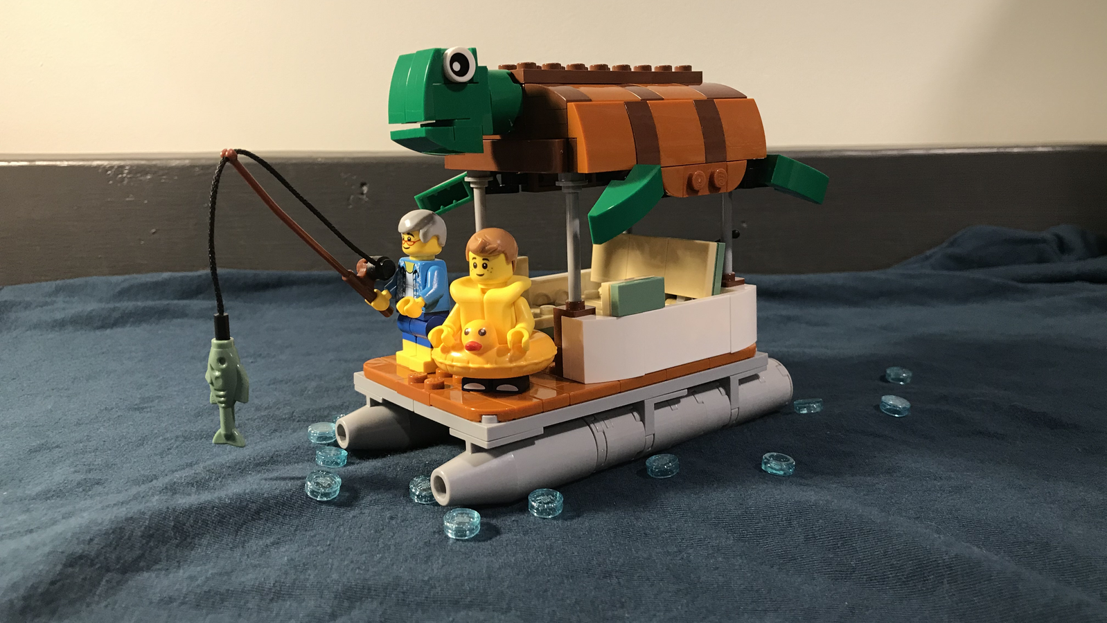 Lego sales pontoon boat