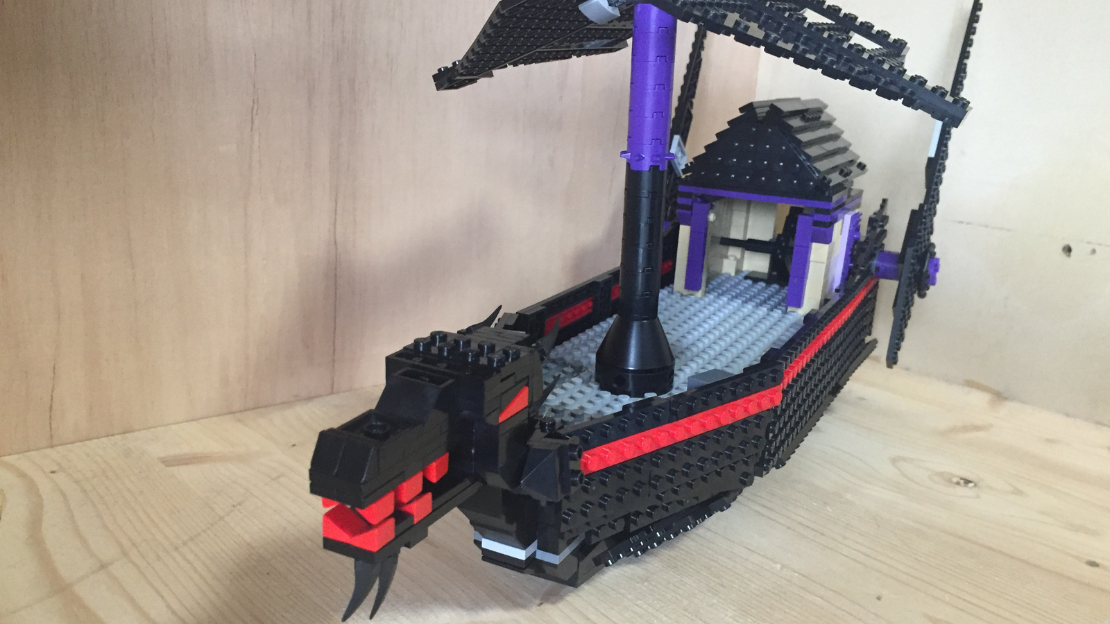 Lego ninjago hot sale black bounty