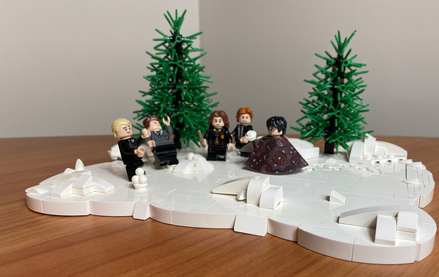 Harry potter snowball fight lego new arrivals