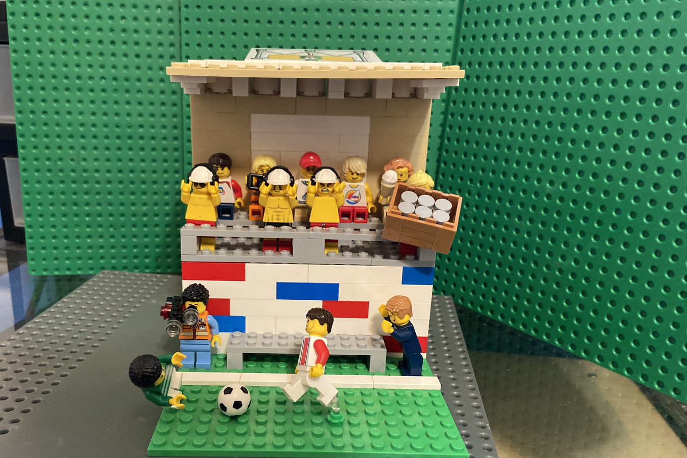 LEGO IDEAS - Soccer Locker Room