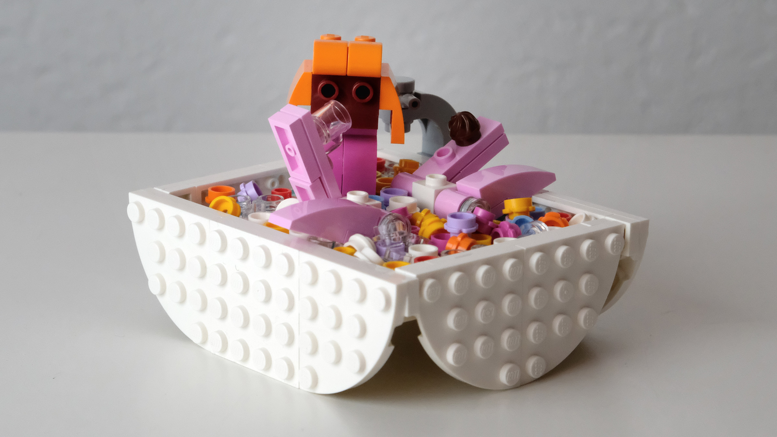 LEGO IDEAS Out of this World Space Builds! Bubble Bath Space Ship