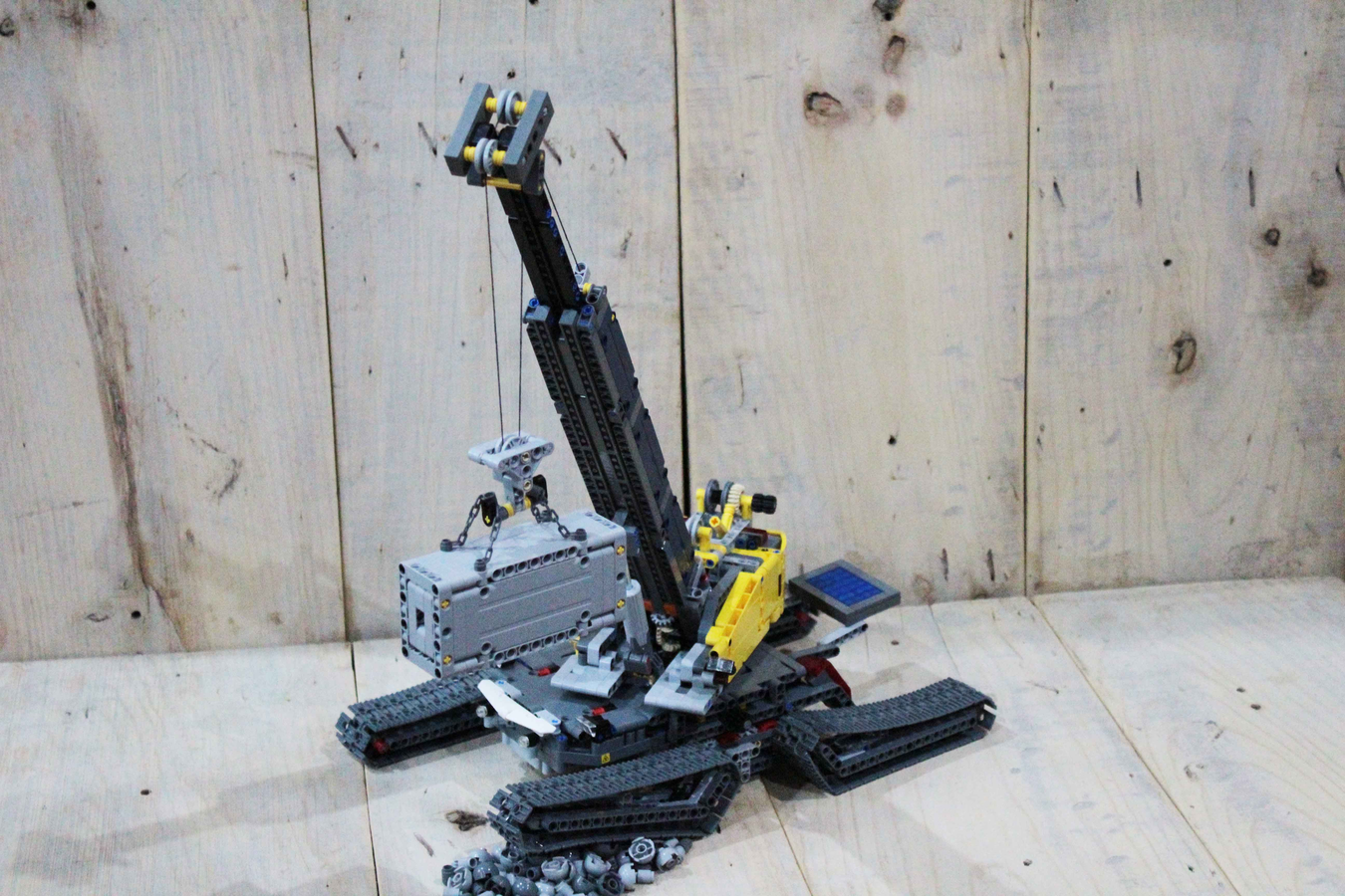 LEGO IDEAS - Fully Functional Fast-Erecting Crane