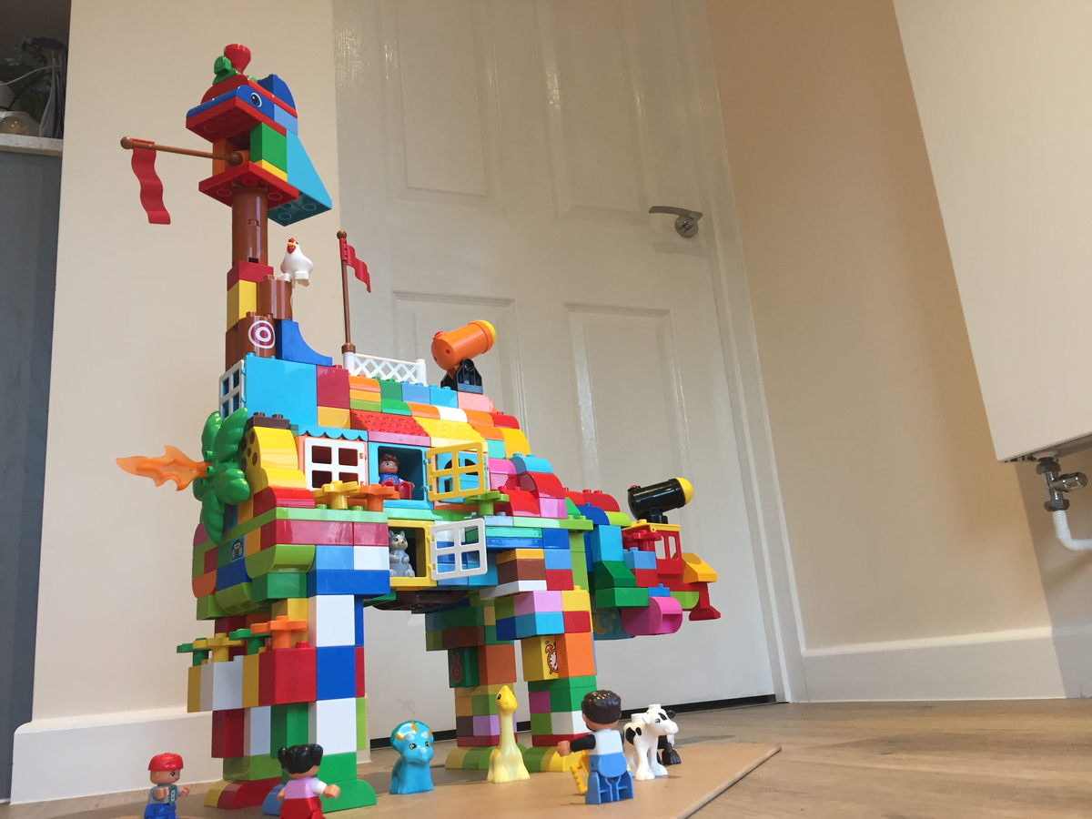 Lego duplo hot sale house ideas