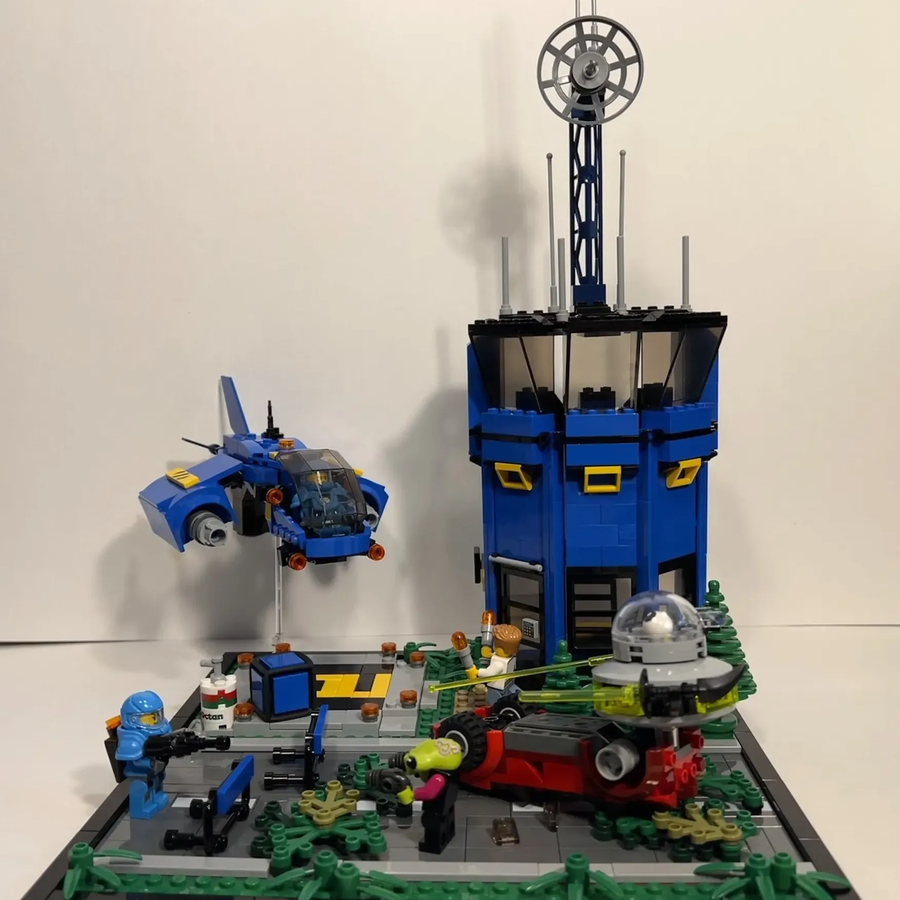 Lego cheap alien conquest