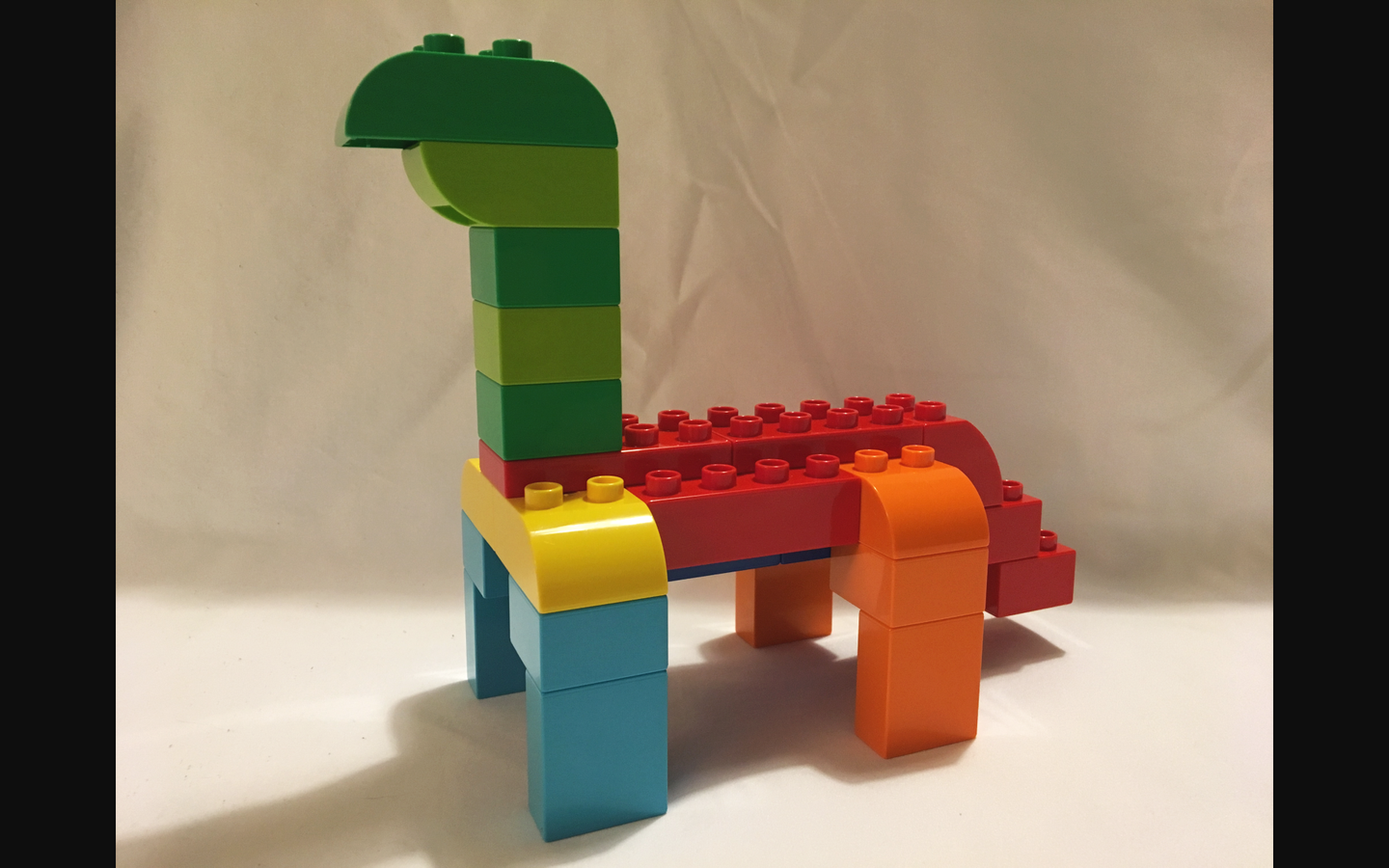 Leia åbenbaring se tv LEGO IDEAS - Unleash your own genetically modified hybrid dinosaur! - Duplo -docus