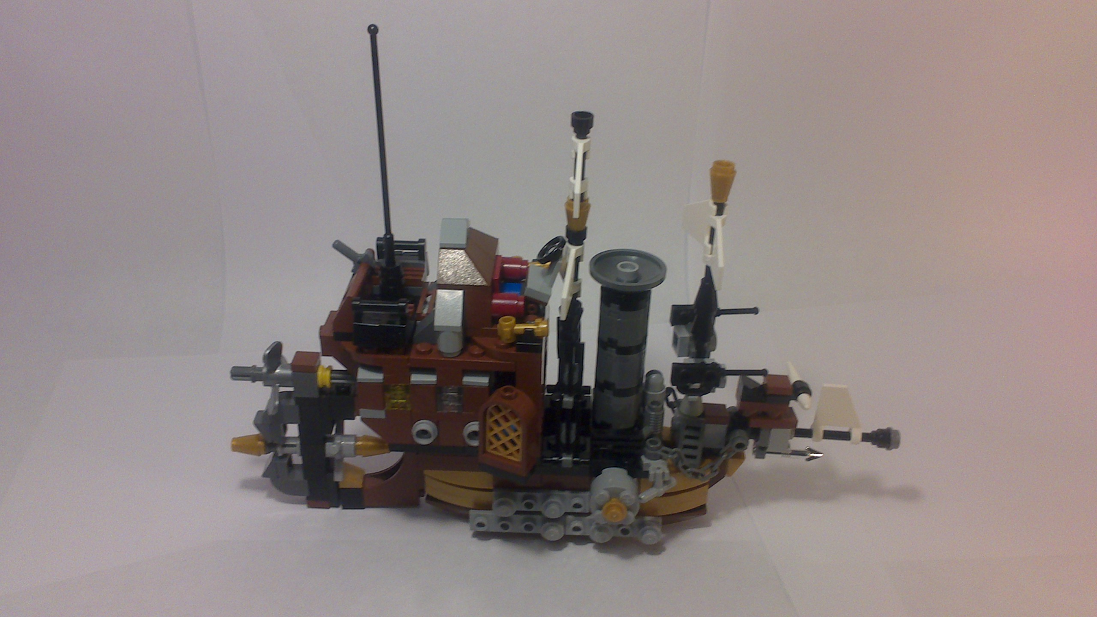 LEGO IDEAS Metalbeards Micro Sea Cow