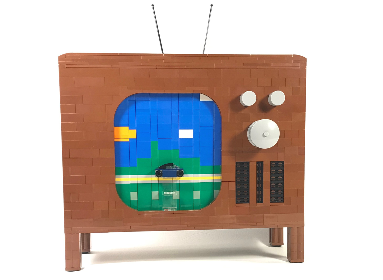 LEGO IDEAS Functioning Classic Television