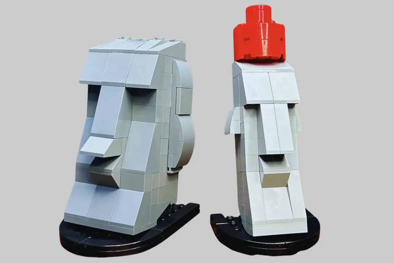 Lego moai online