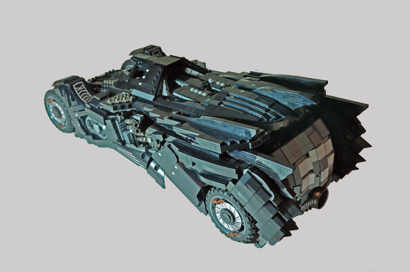 LEGO IDEAS - Batman Arkham Knight Batmobile