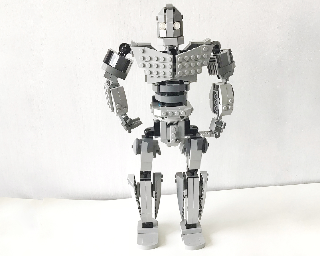 Iron giant hot sale lego set