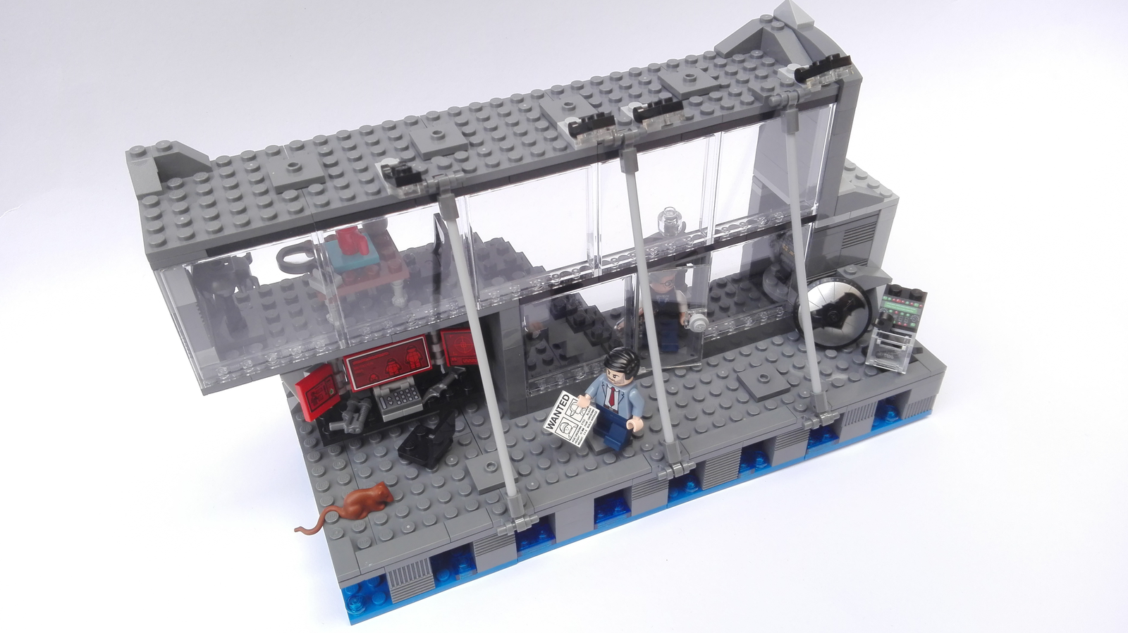 LEGO IDEAS - Batman v Superman Batcave