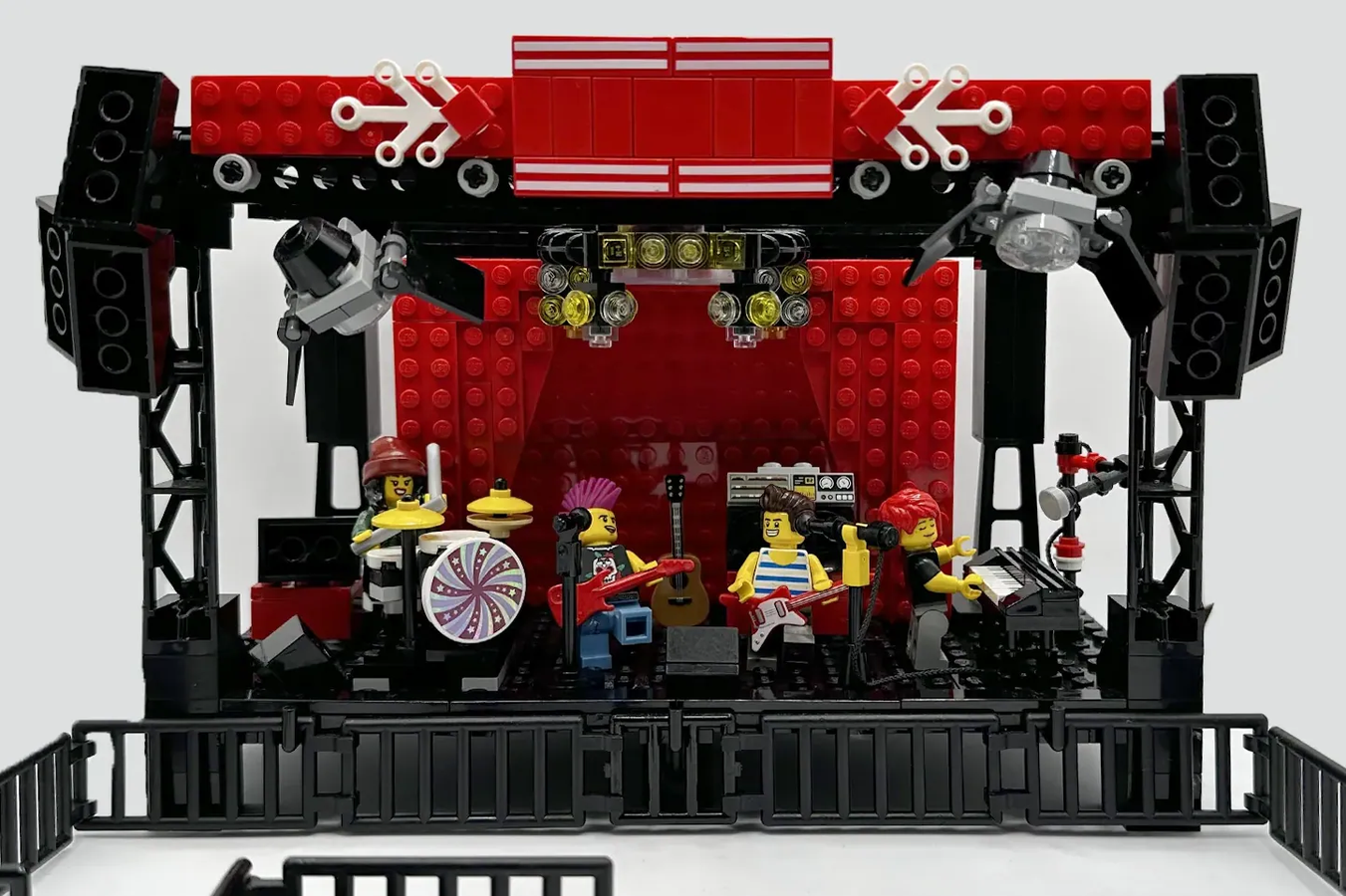 LEGO IDEAS Rock Roll Concert Stage