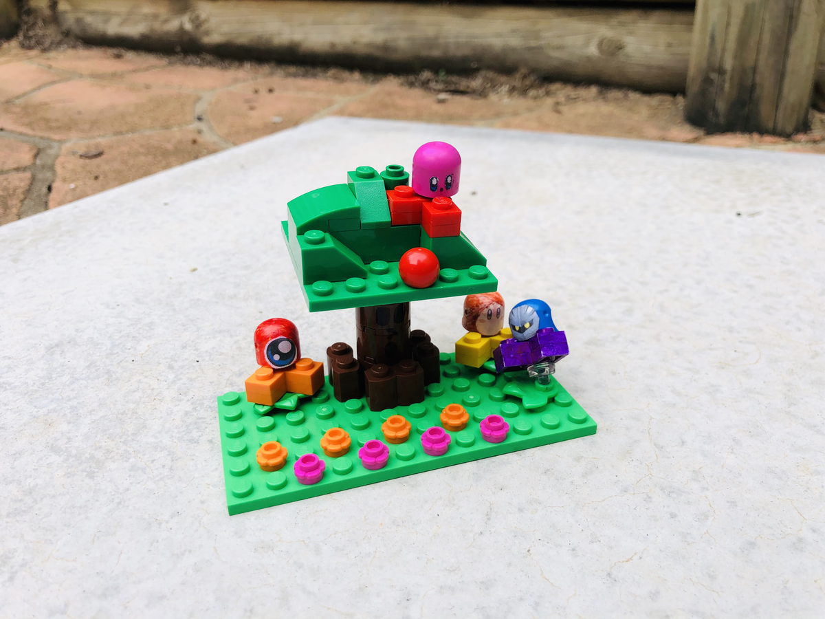 LEGO IDEAS Kirby Whispy Woods Mini Set!