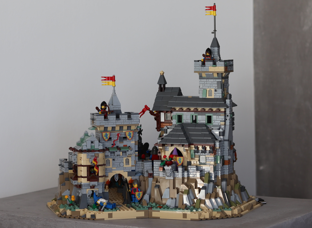 Lego best sale castle moc