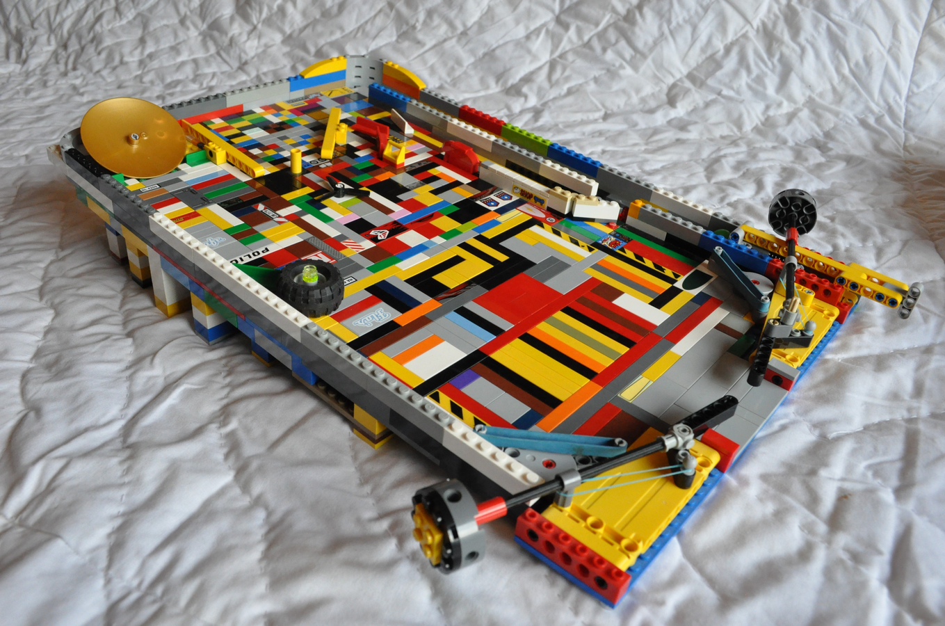 LEGO IDEAS Functional Pinball Machine!!