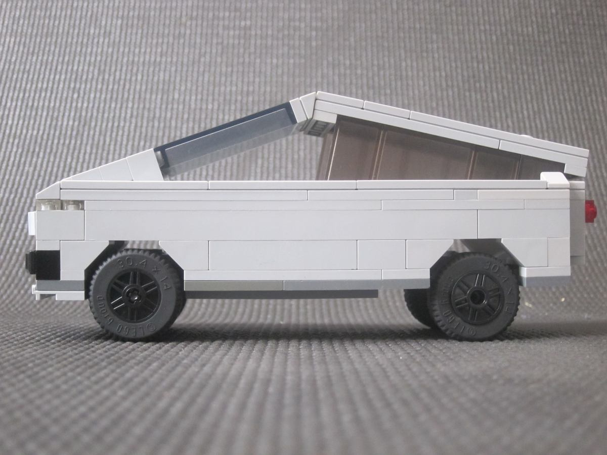 Tesla cybertruck online lego