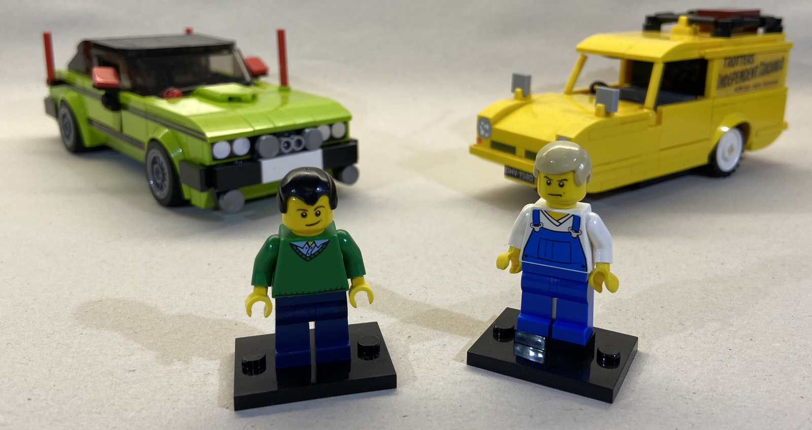 LEGO IDEAS Stars and Their Cars. Only Fools and Horses