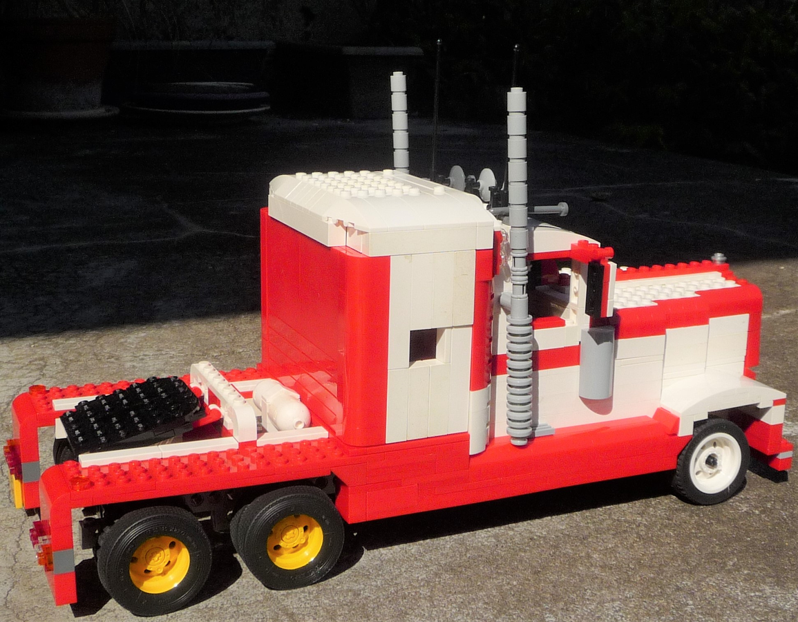 Lego big truck online set