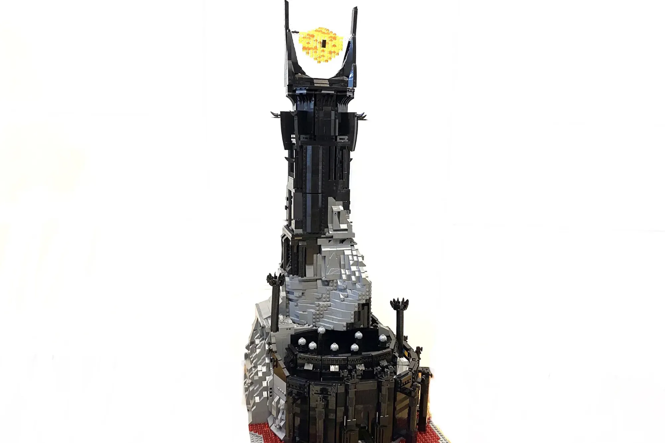 La torre LEGO di Saruman