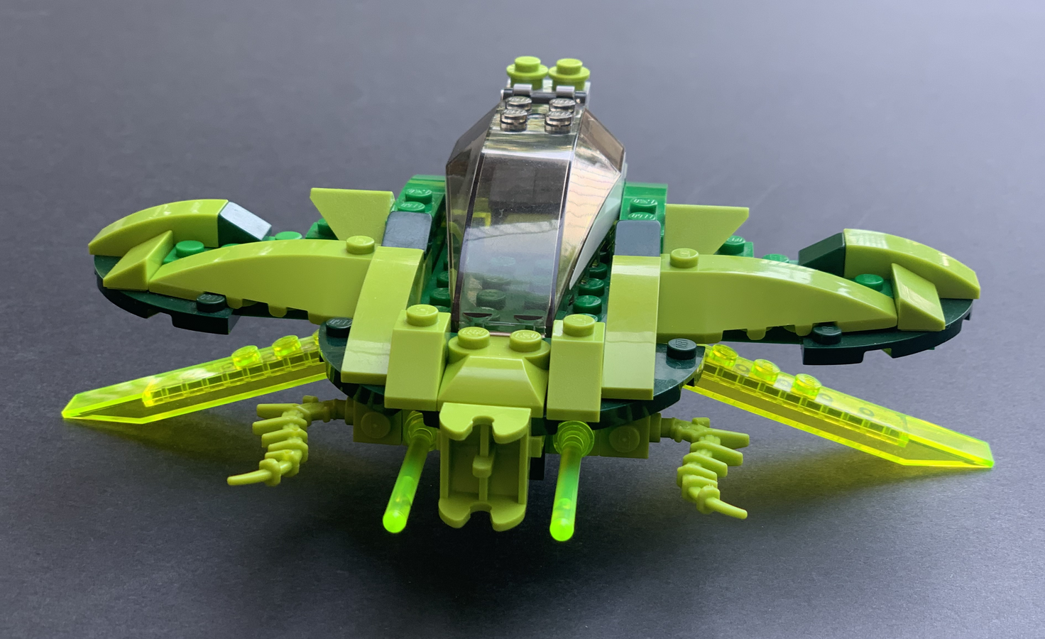 LEGO IDEAS Alien Gunship