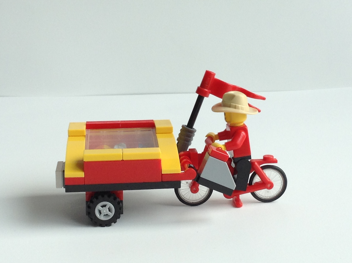 LEGO IDEAS Ice Cream Cart