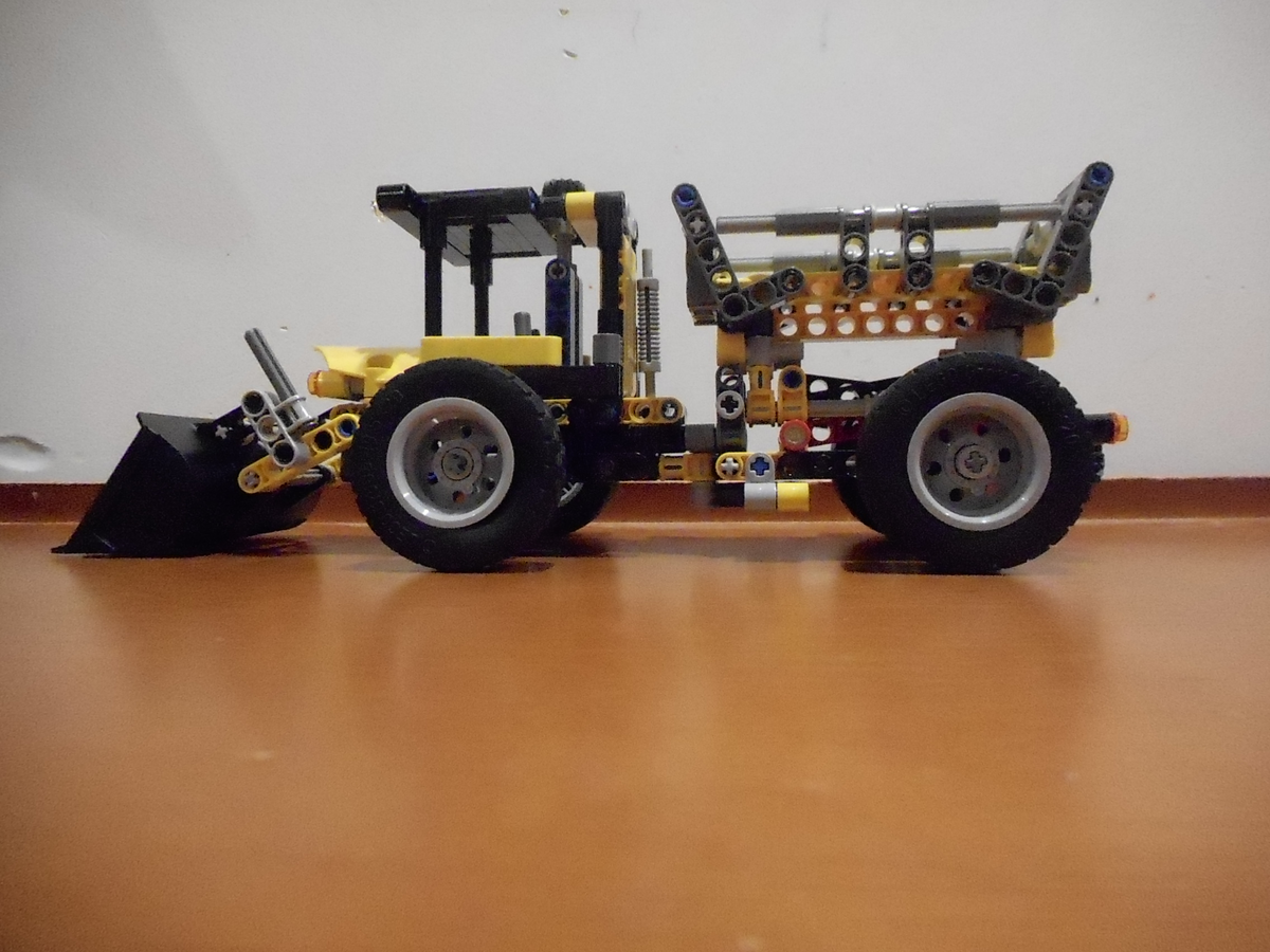 LEGO IDEAS Technic Underground Scissor Lift