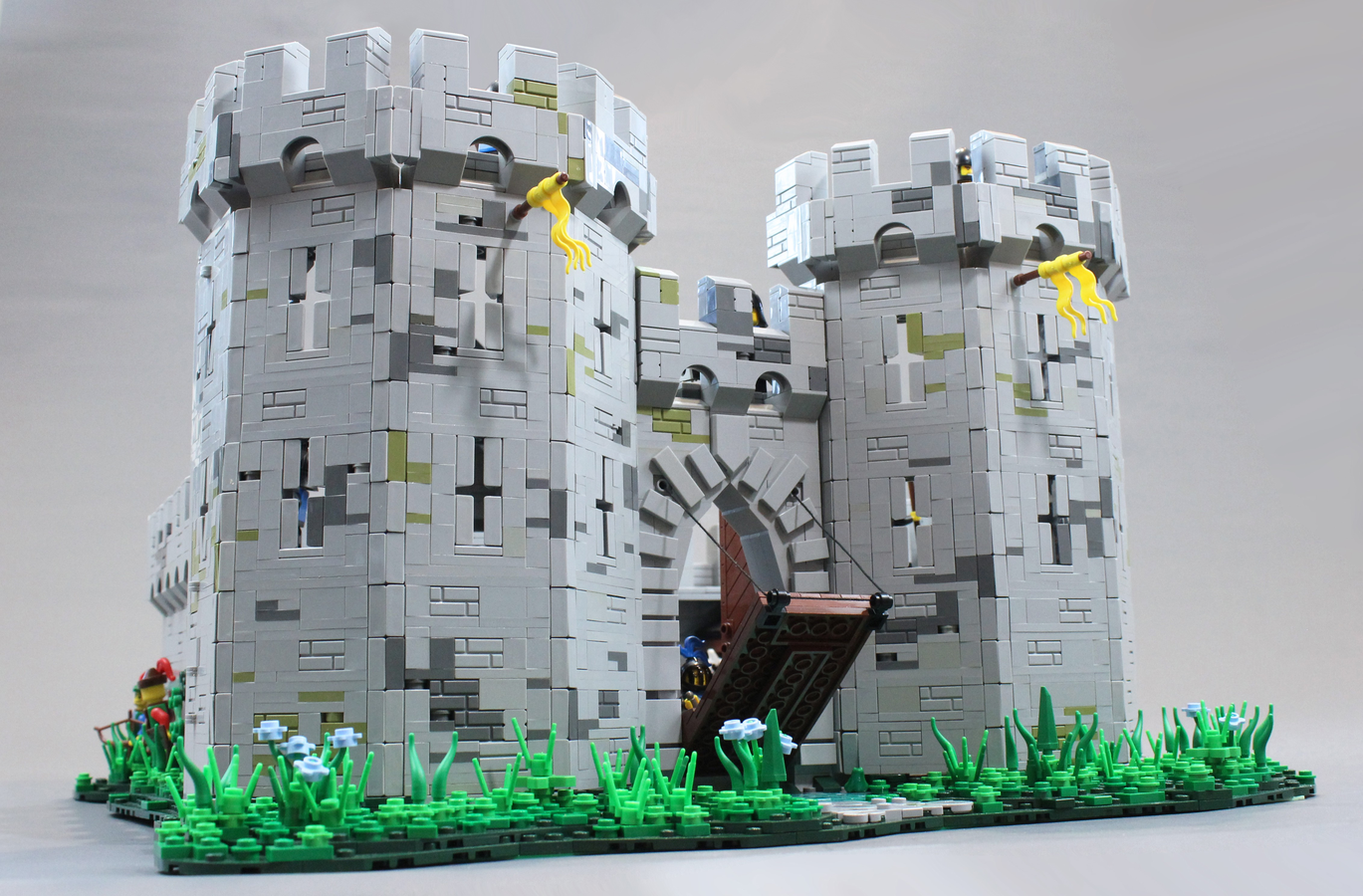 Black falcon castle cheap lego