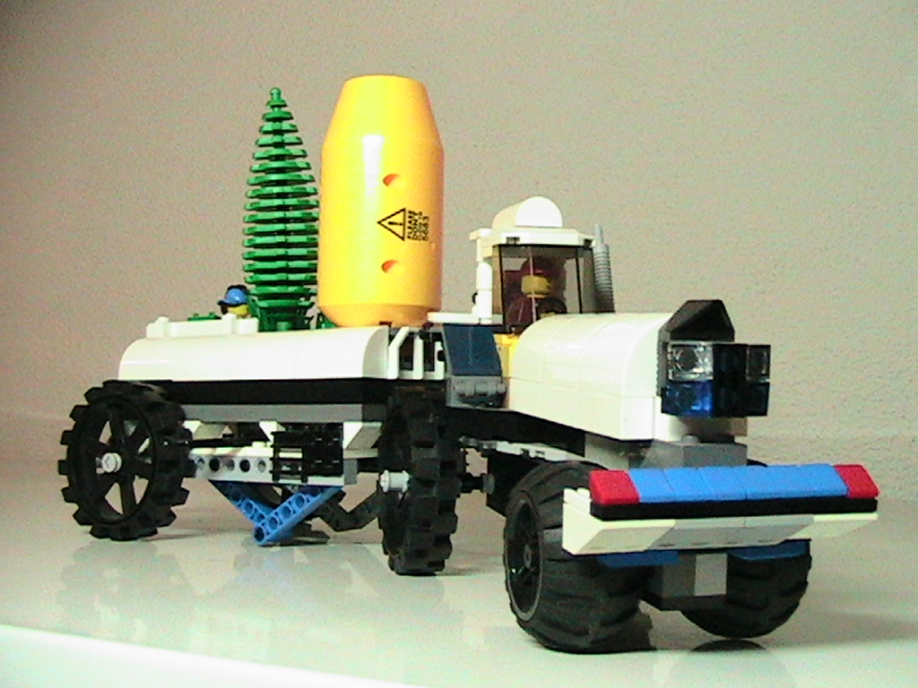 LEGO IDEAS - Farm tractor.