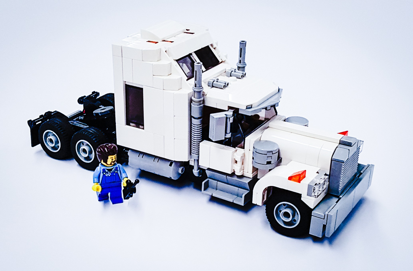 Semi truck sale legos