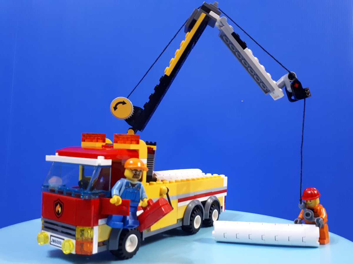 LEGO IDEAS Lorry Crane