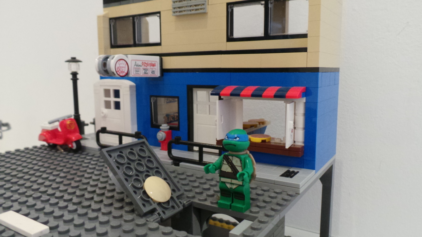 Lego ninja turtles sales lair