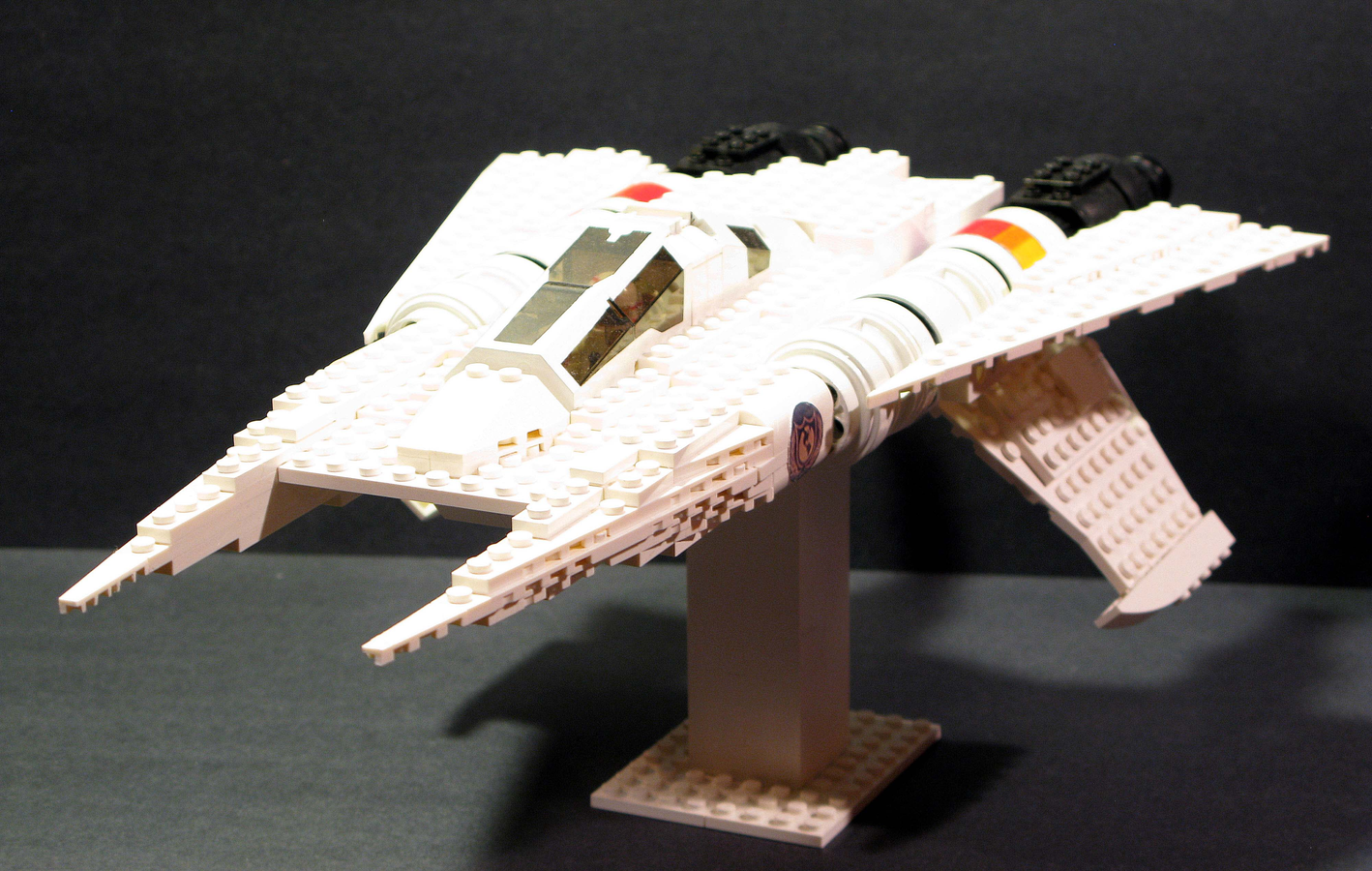 LEGO IDEAS - Buck Roger's Earth Defense Directorate's Starfighter