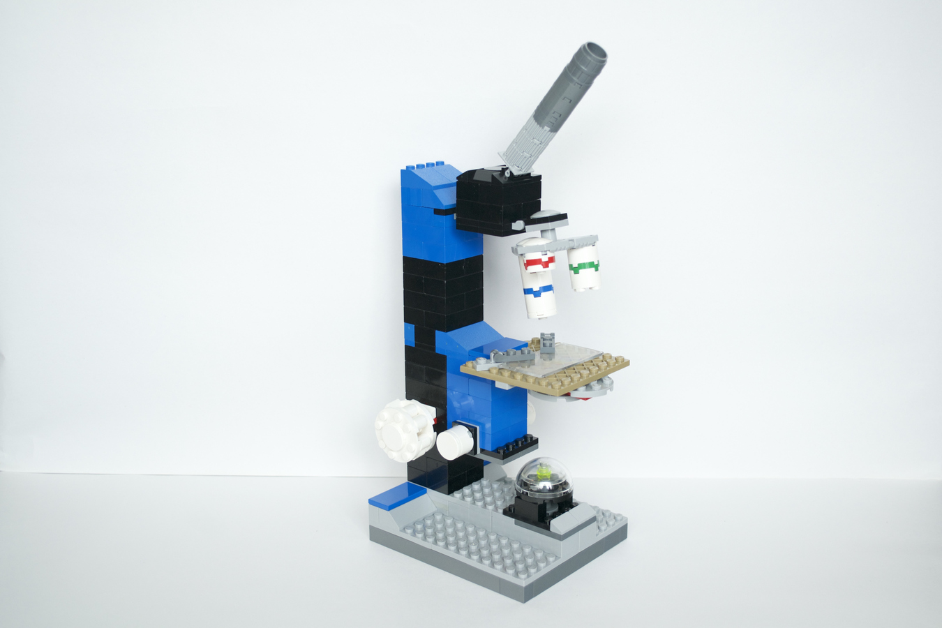 LEGO IDEAS Mighty Microscope